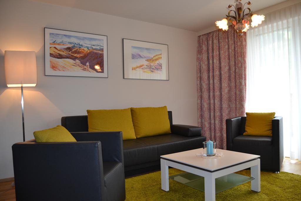 Hotel Alpenblick Saalbach-Hinterglemm Ruang foto