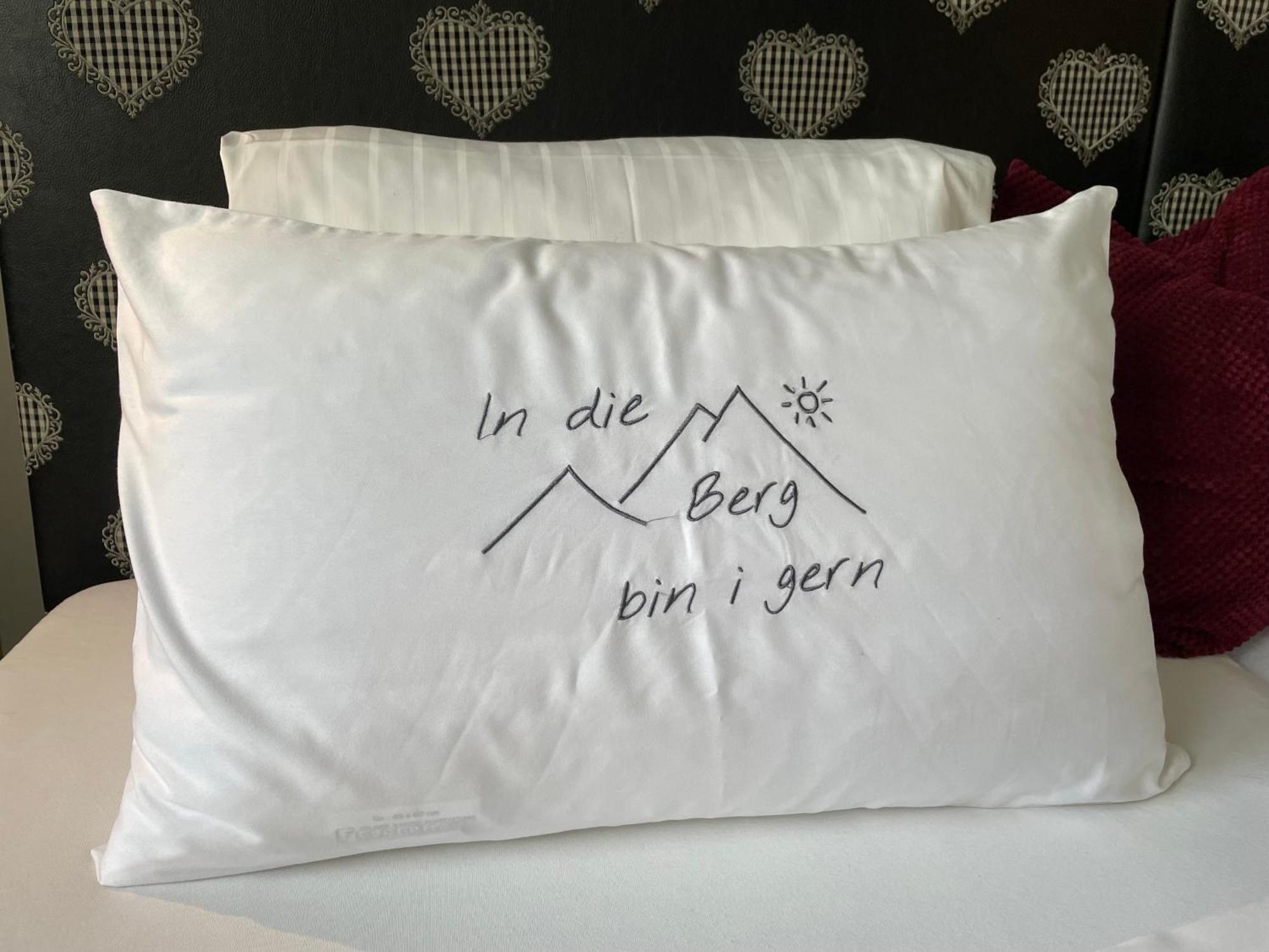 Hotel Alpenblick Saalbach-Hinterglemm Bagian luar foto
