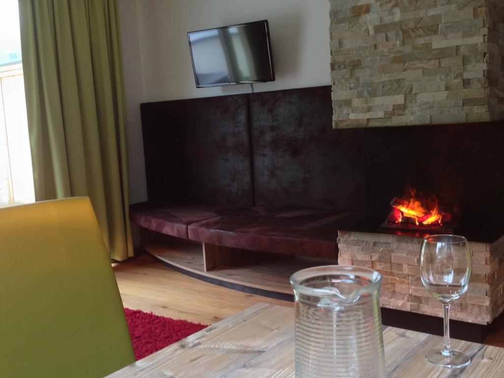 Hotel Alpenblick Saalbach-Hinterglemm Bagian luar foto