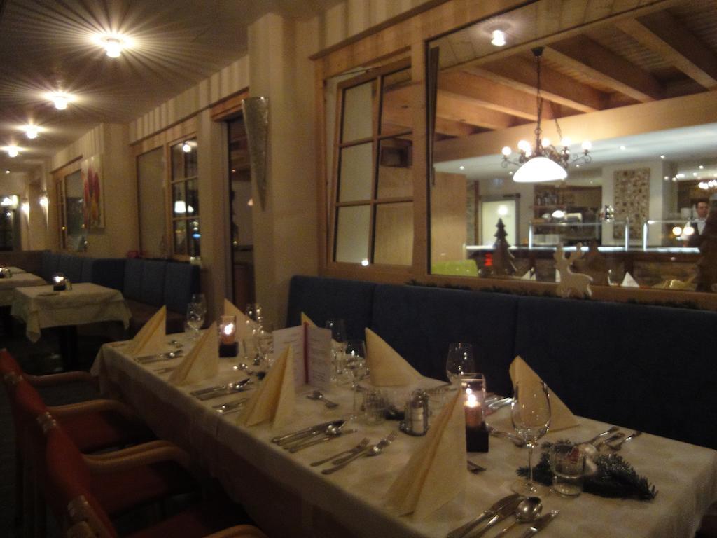 Hotel Alpenblick Saalbach-Hinterglemm Bagian luar foto